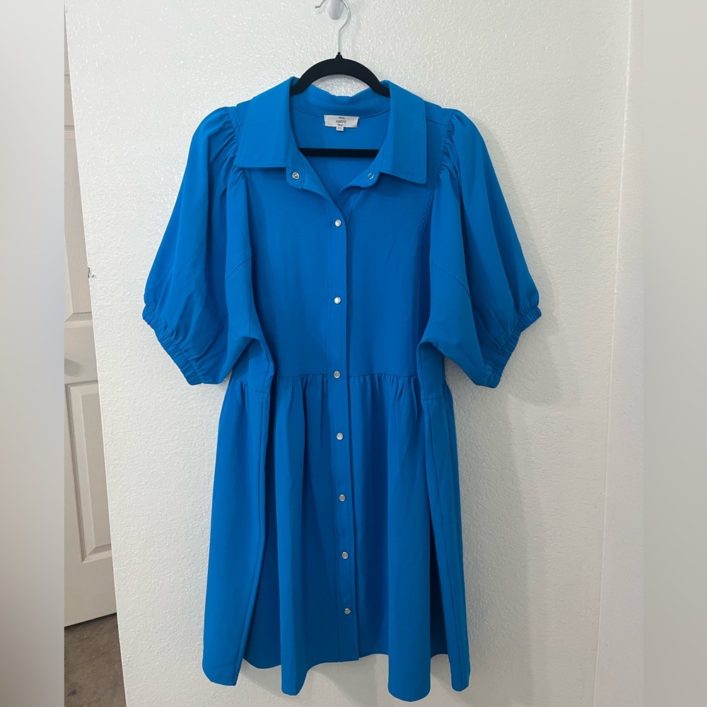 Entro Vibrant Blue Snap Button Midi Dress